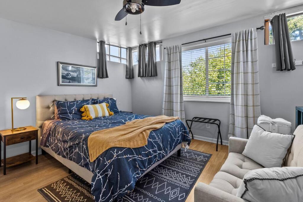 Downtown Guest House Ралей Екстериор снимка